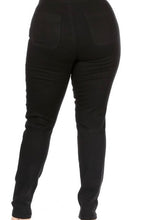 Load image into Gallery viewer, Plus Size  Stretch Jeans
